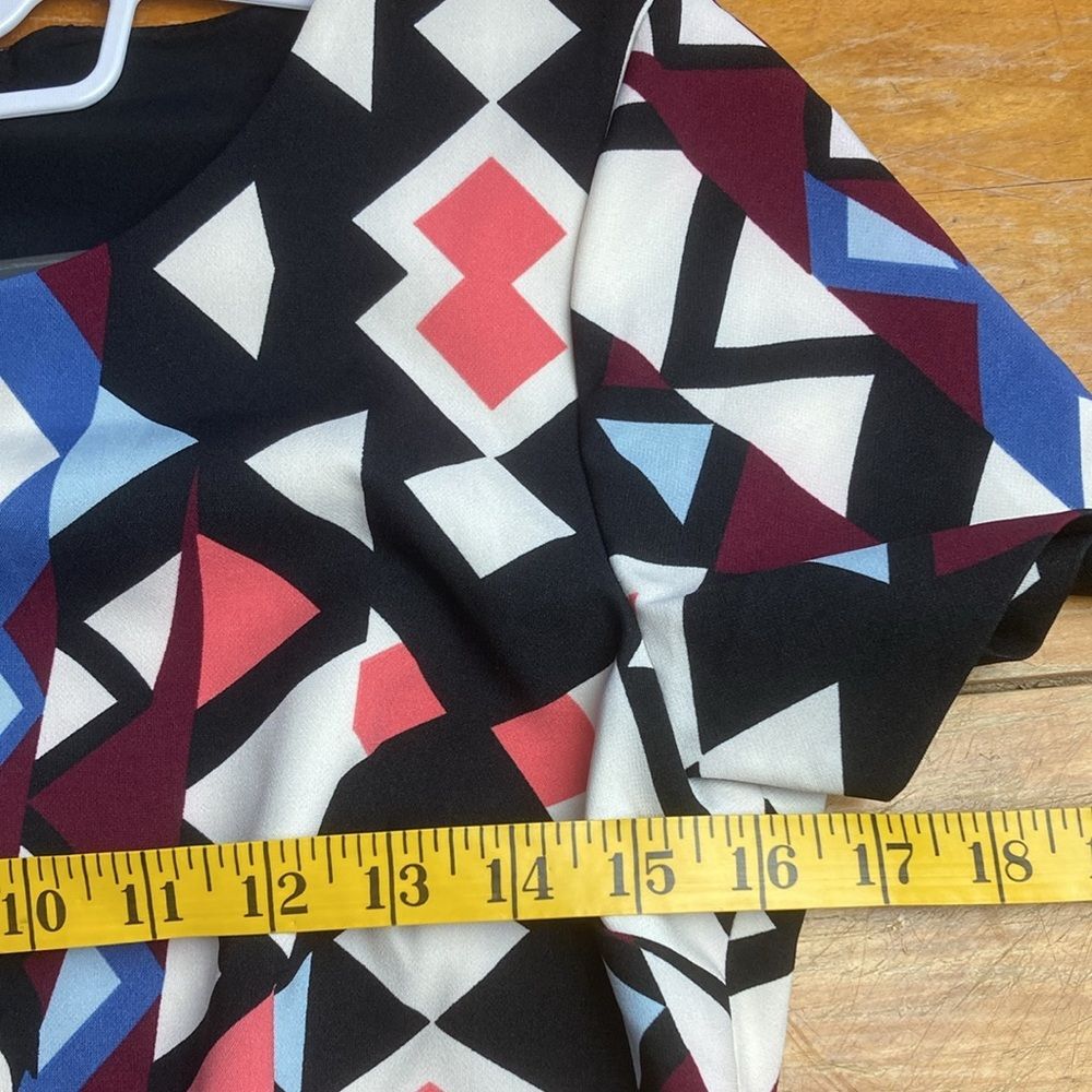 Talbots Geometric Triangle Multicolor Short Sleev… - image 6